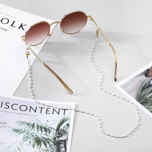 Eyeglasses Chain Beaded Pearl Mask Lanyard with Healing Crystals for Women - Picture 3 of 7